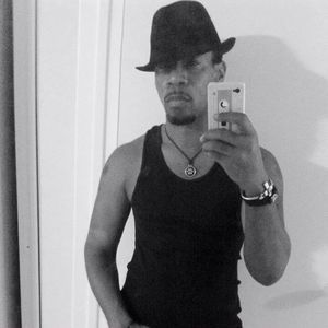 Meet your Posher, Derek